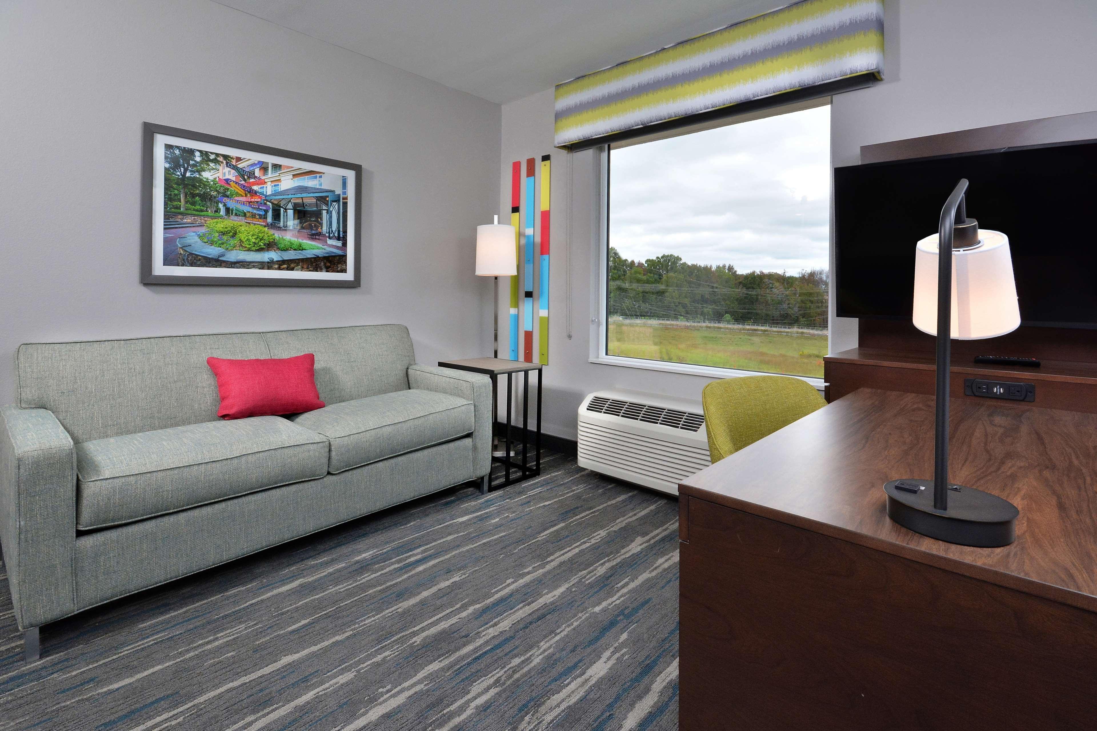 Hampton Inn & Suites Charlotte North I 485 Buitenkant foto