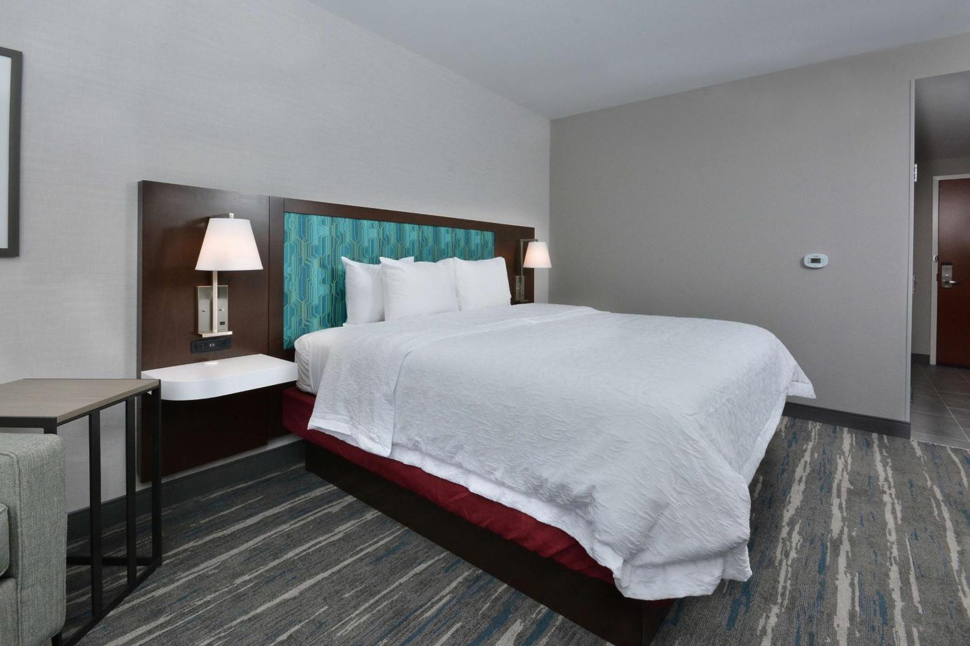 Hampton Inn & Suites Charlotte North I 485 Buitenkant foto