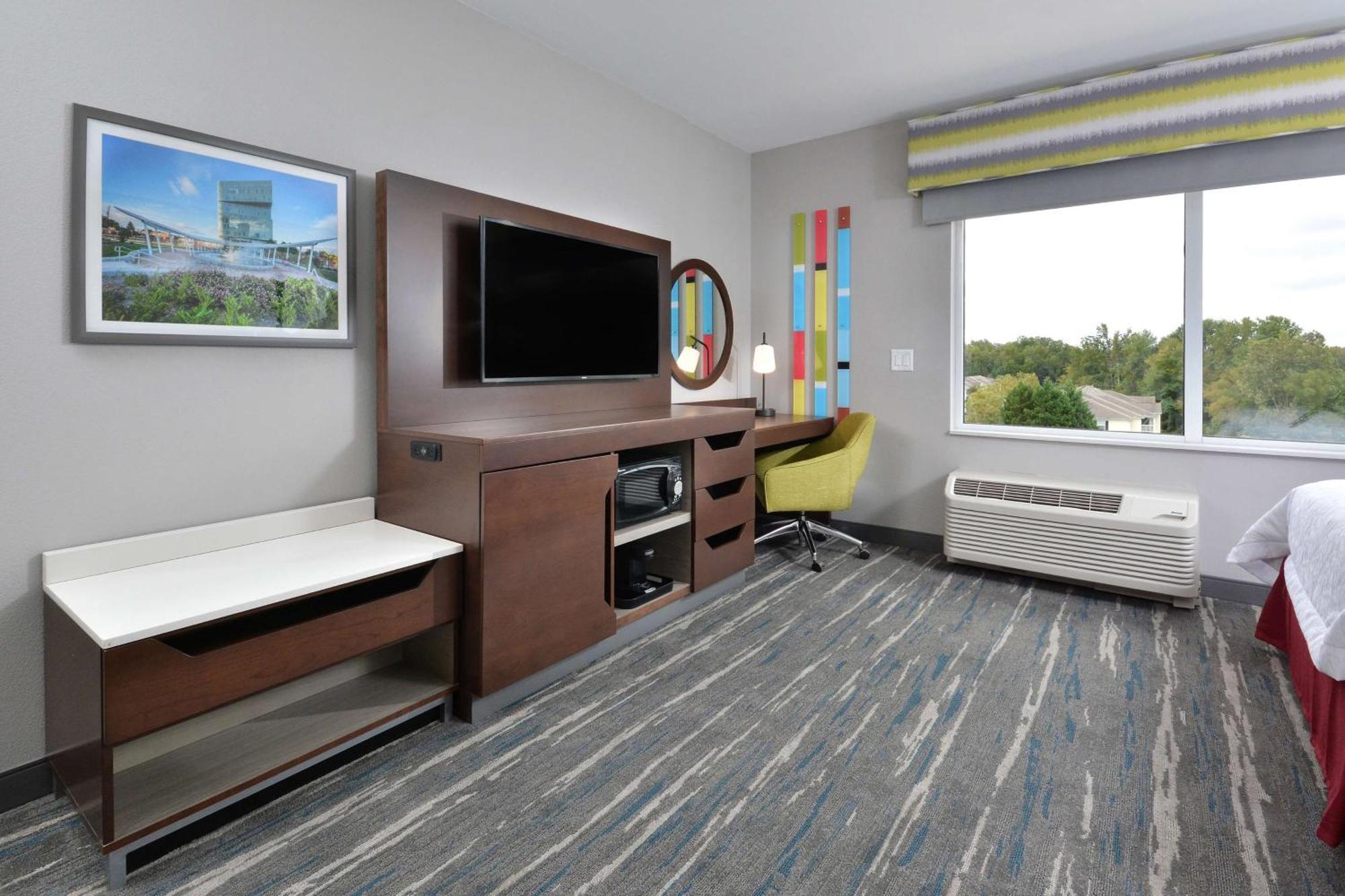 Hampton Inn & Suites Charlotte North I 485 Buitenkant foto